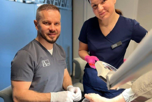 Полска марка AArkada - професионална козметика и оборудване за подология.