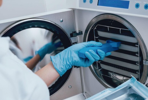 Методи за стерилизация на инструменти за маникюр и педикюр.