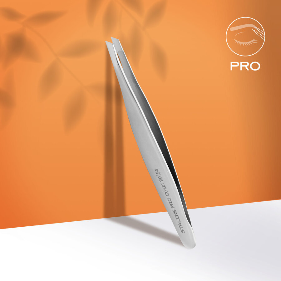 Пинсета за вежди скосена Expert 20 Type 4