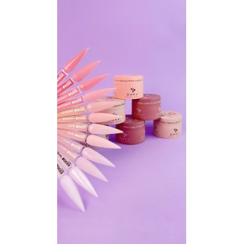 Цветна каучукова основа DNKa 0039 Sensual 12 мл.