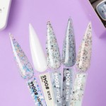 Цветна каучукова основа DNKa 0045 Star 12 мл. Цветна каучукова основа DNKa 0045 Star 12 мл.