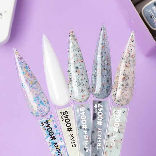 Цветна каучукова основа DNKa 0045 Star 12 мл. Цветна каучукова основа DNKa 0045 Star 12 мл.