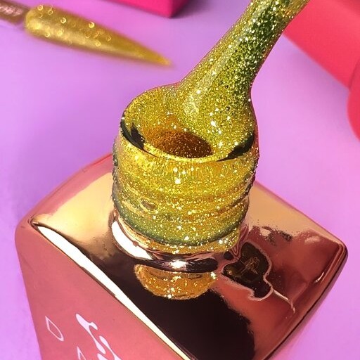 Цветна каучукова основа DNKa 0087 Proud 12 мл. Цветна каучукова основа DNKa 0087 Proud 12 мл.