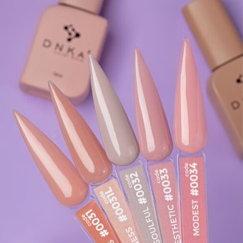 Цветна каучукова основа DNKa 0033 Esthetic 12 мл.