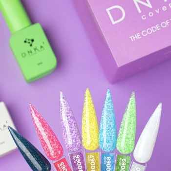 Цветна каучукова основа DNKa 0064 Aquamarine 12 мл. Цветна каучукова основа DNKa 0064 Aquamarine 12 мл.