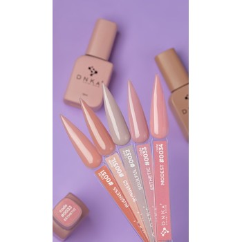 Цветна каучукова основа DNKa 0031 Business 12 мл.