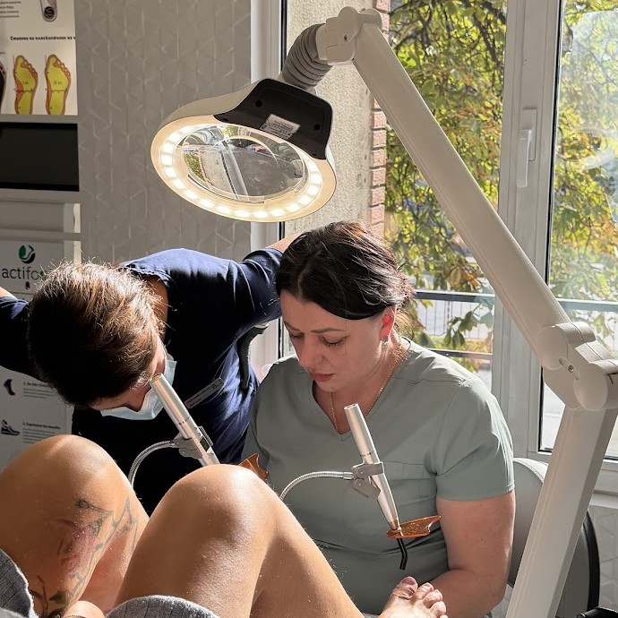 Курс Brace M AArkada. Ефективна корекция на деформирани нокти