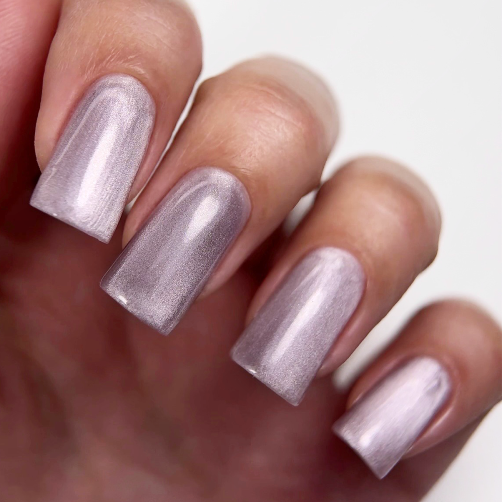 Гел лак Cat Eye 05CE Joia Vegan, 6 мл. Гел лак Cat Eye 05CE Joia Vegan, 6 мл.
